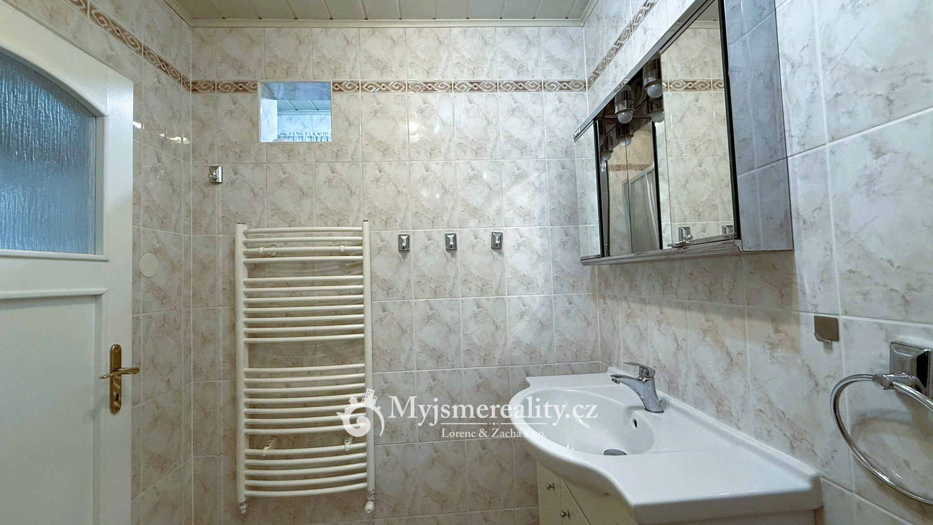 Fotografie k pronájmu nemovitosti