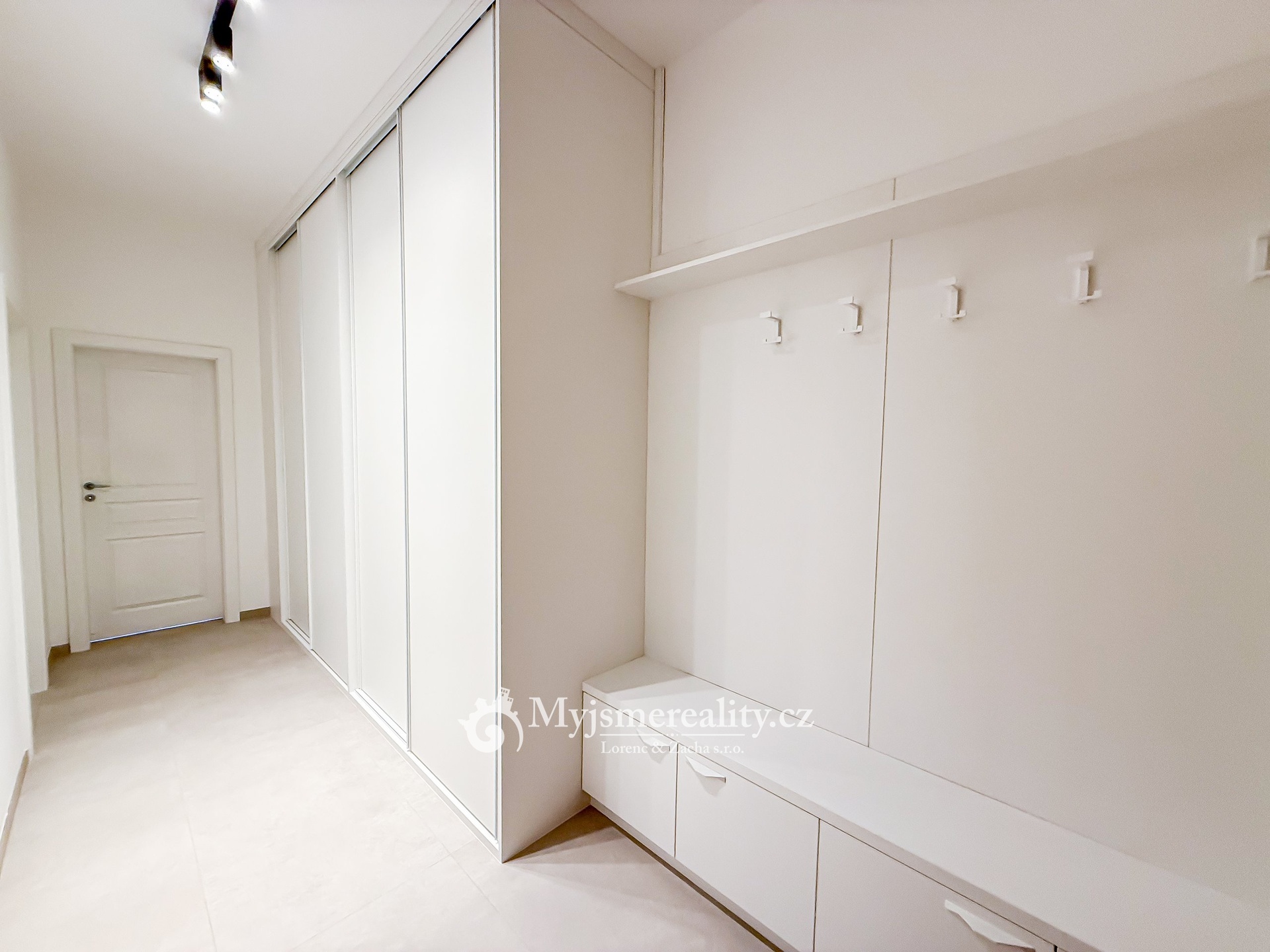 Fotografie k pronájmu nemovitosti