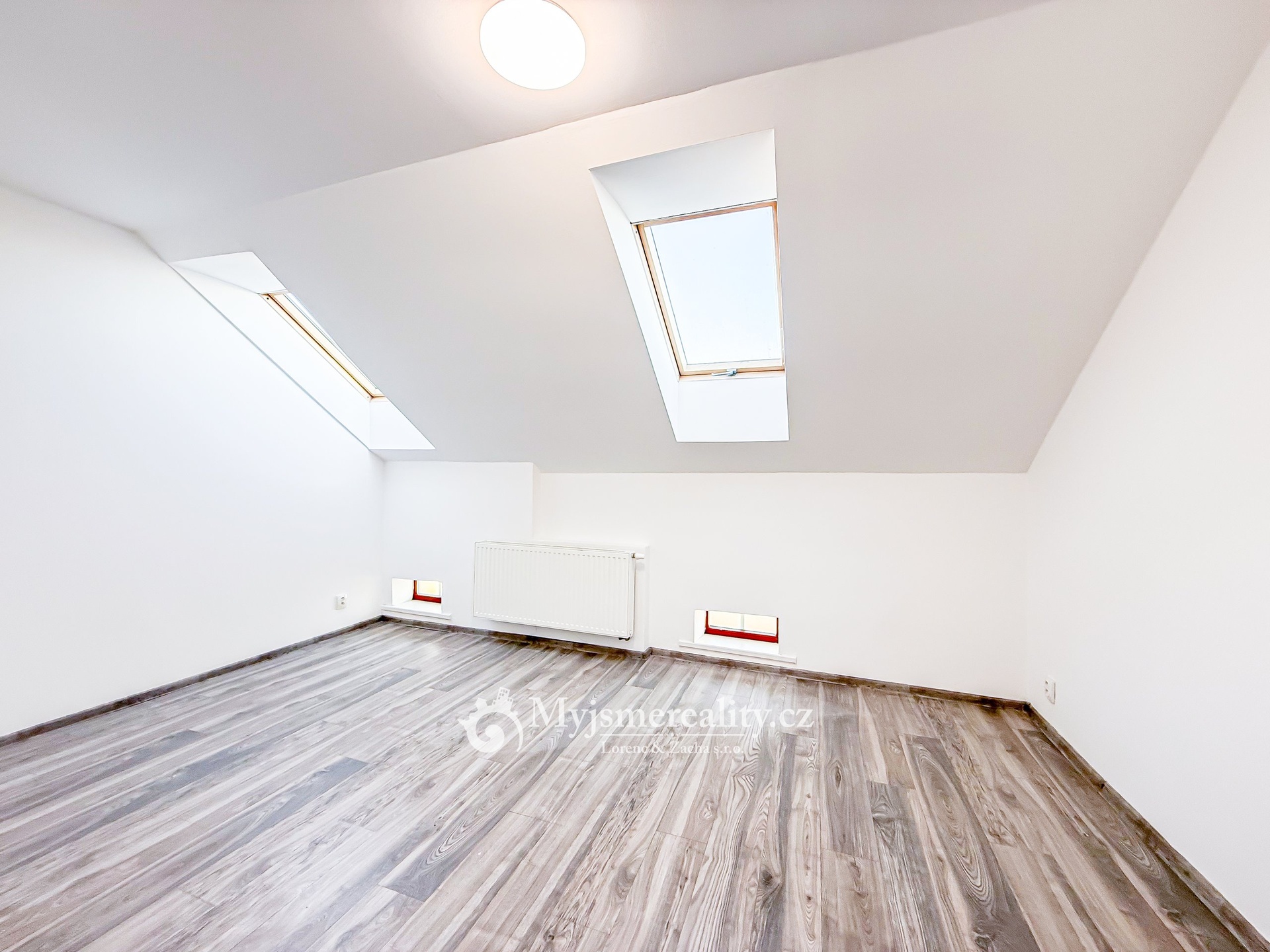 Fotografie k pronájmu nemovitosti