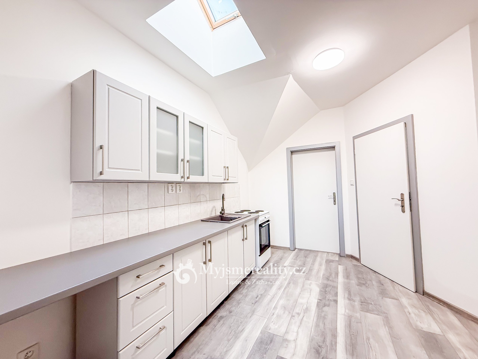 Fotografie k pronájmu nemovitosti