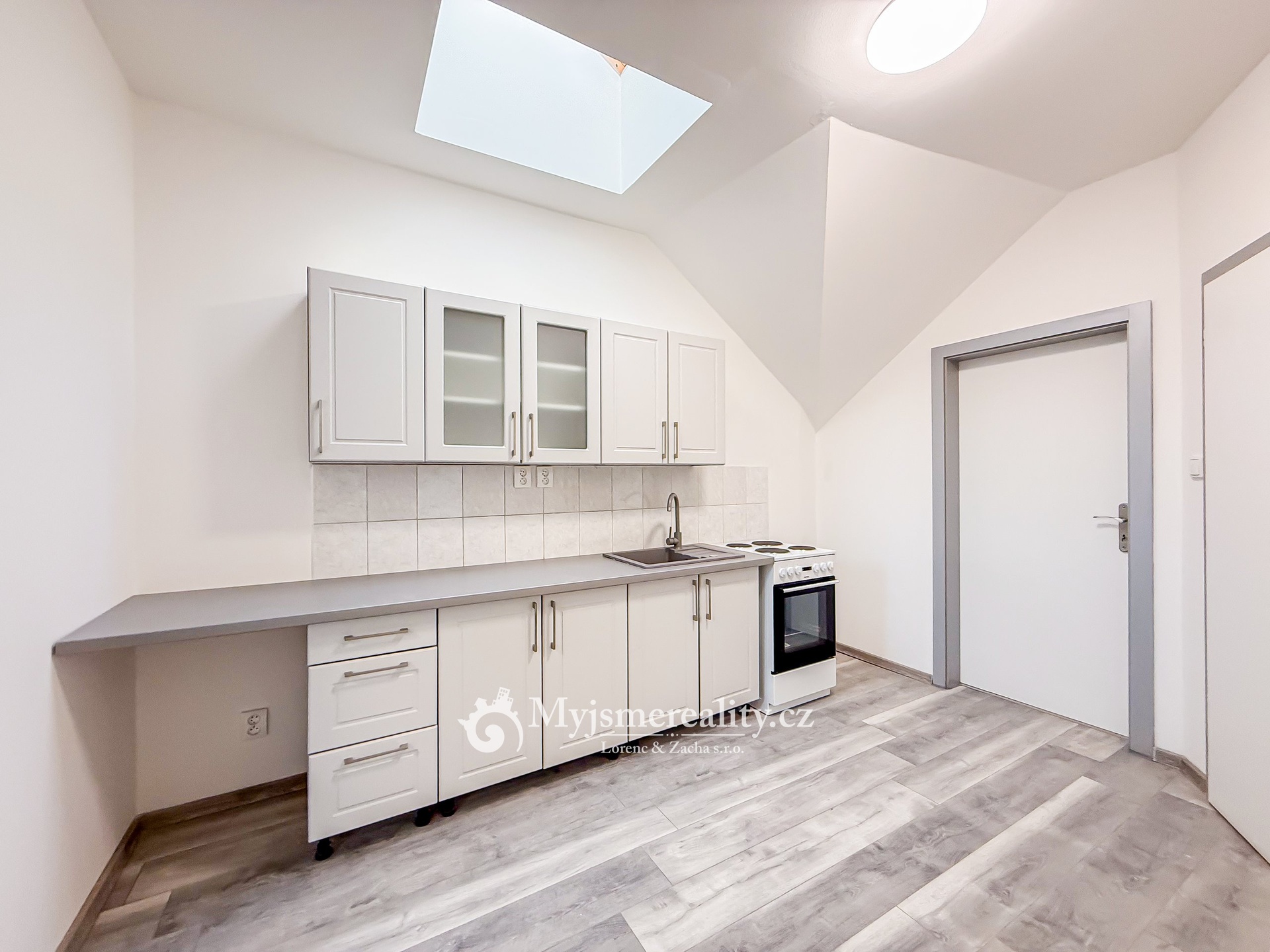 Fotografie k pronájmu nemovitosti