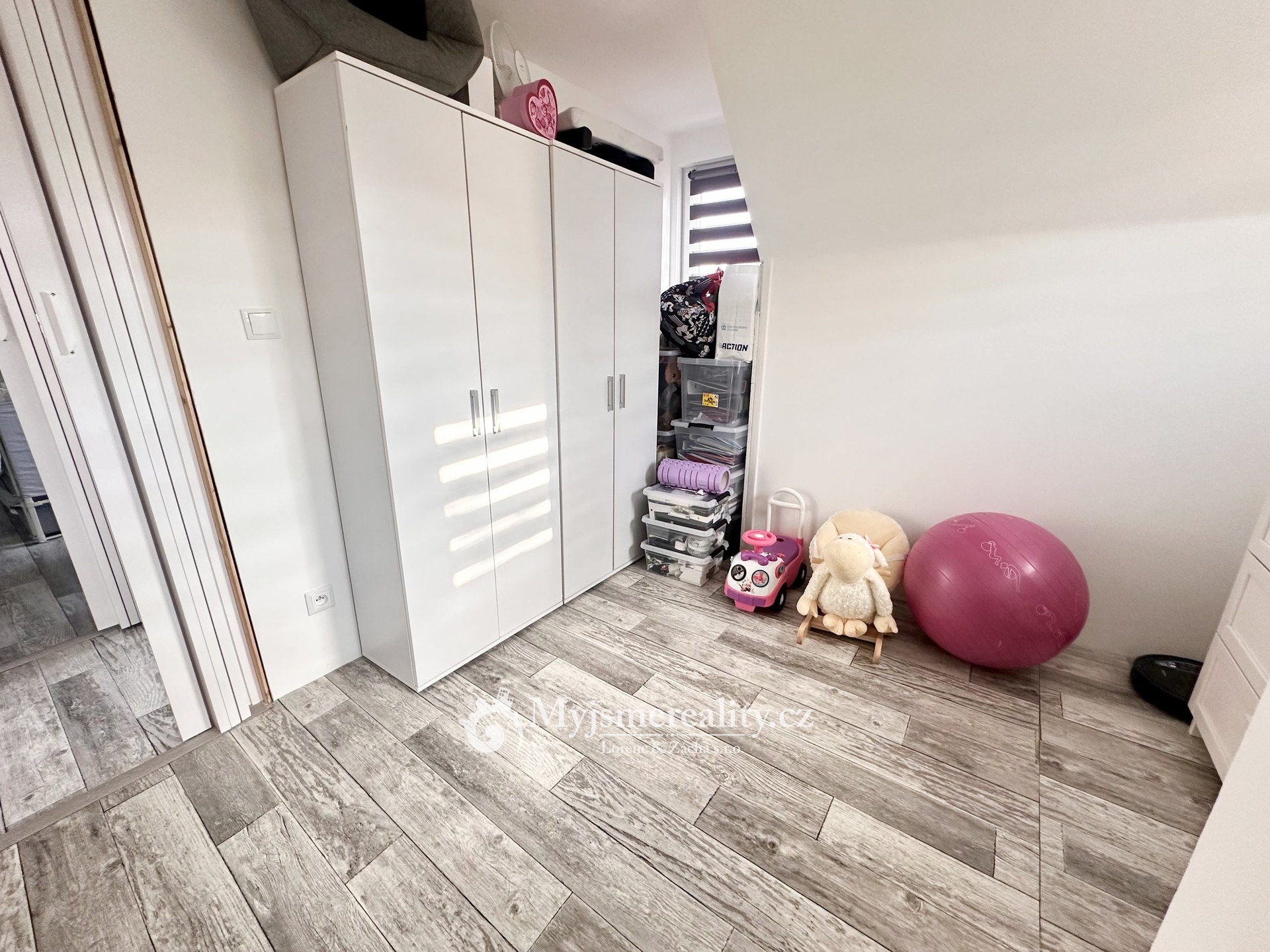 Fotografie k pronájmu nemovitosti