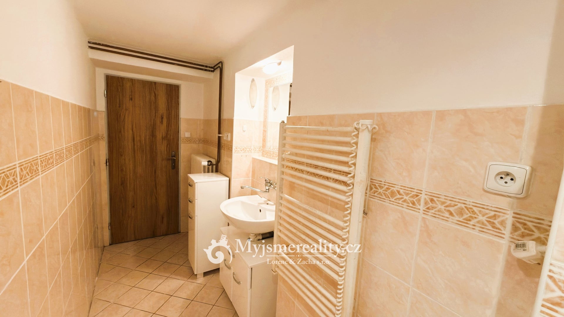 Fotografie k pronájmu nemovitosti