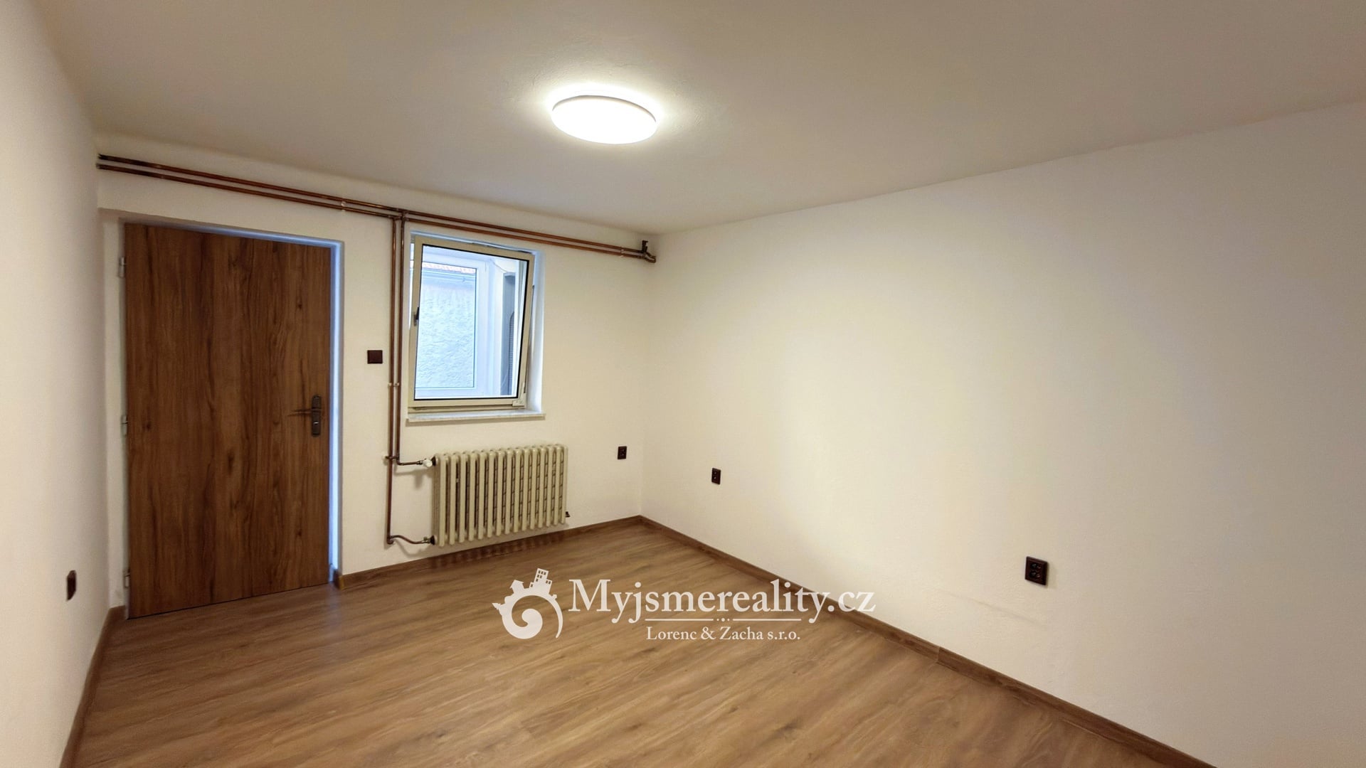 Fotografie k pronájmu nemovitosti