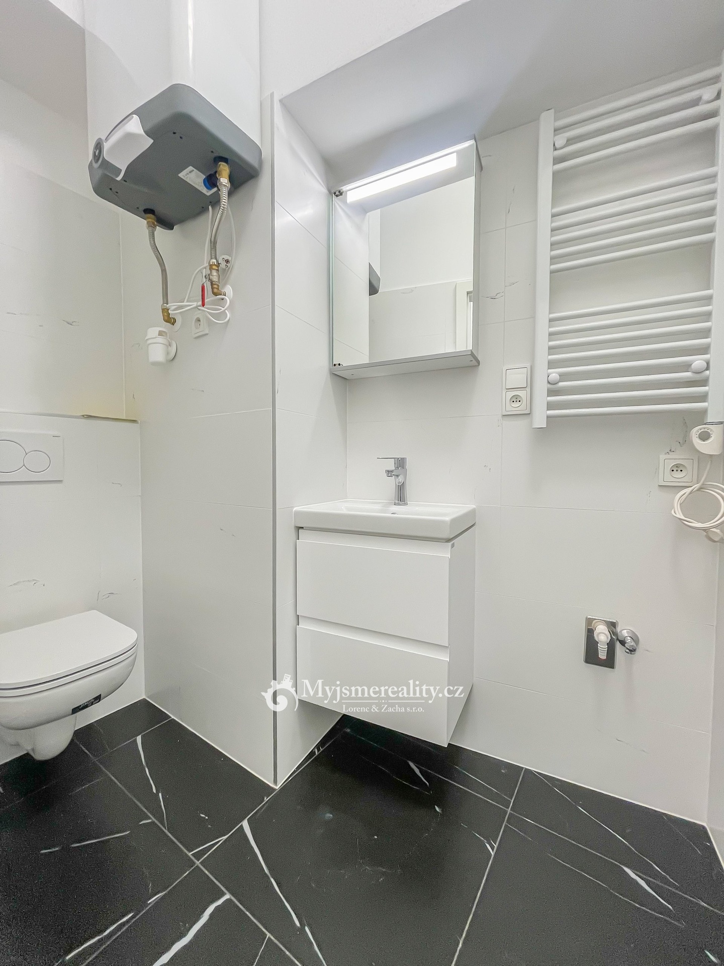 Fotografie k pronájmu nemovitosti