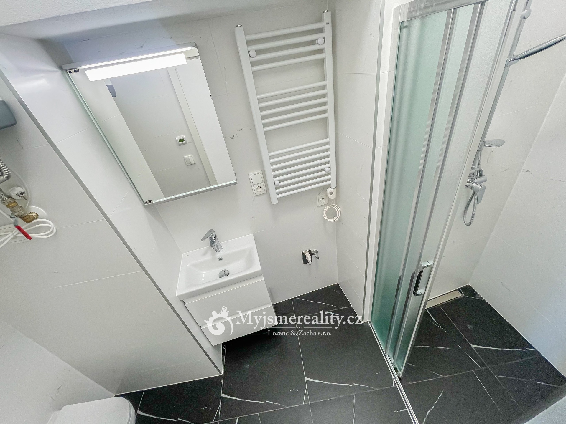 Fotografie k pronájmu nemovitosti