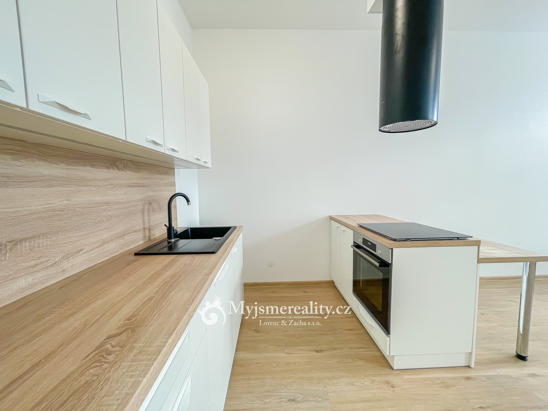 Fotografie k pronájmu nemovitosti