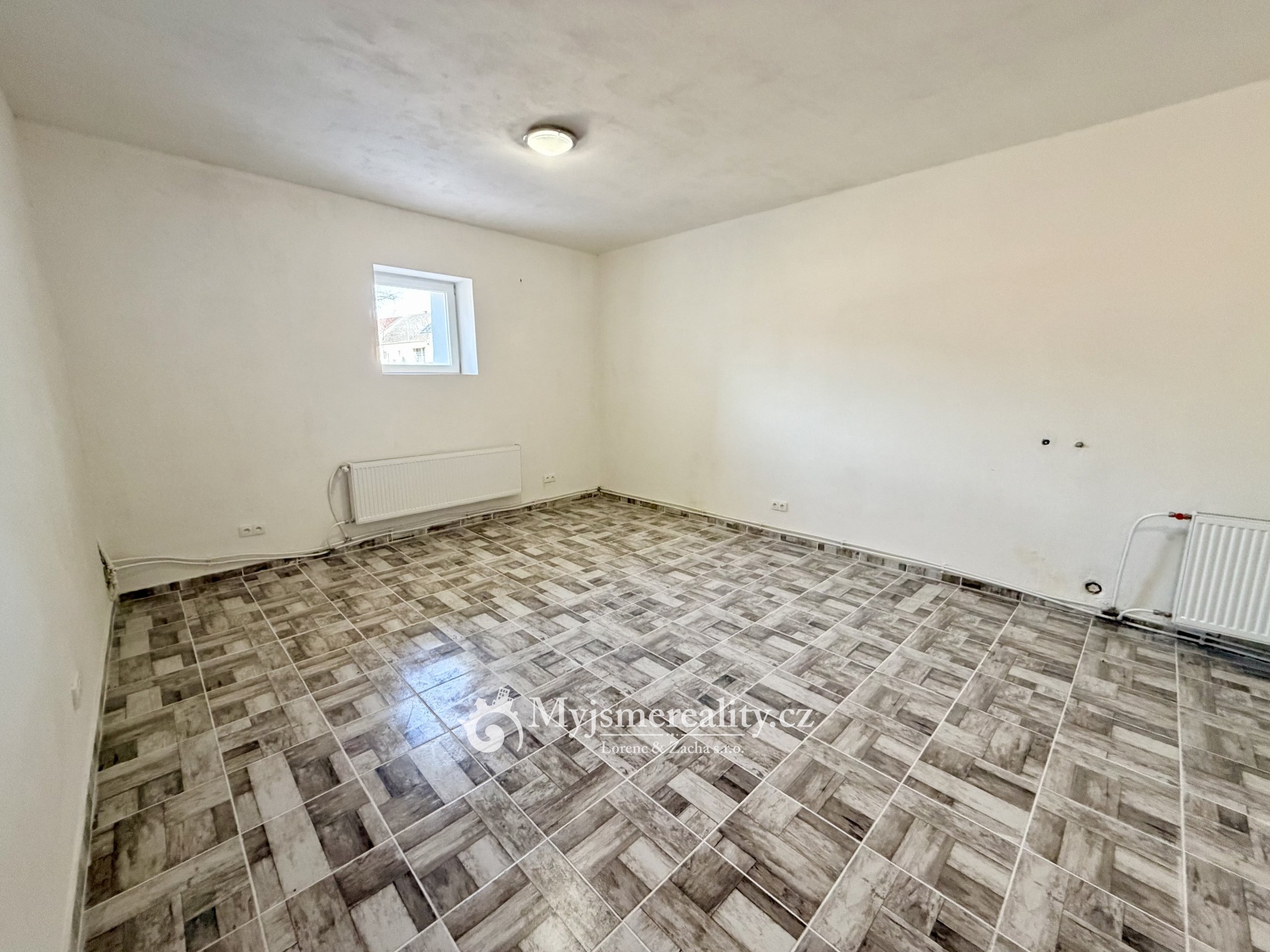 Fotografie k pronájmu nemovitosti